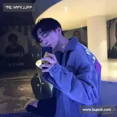 卫菡杉